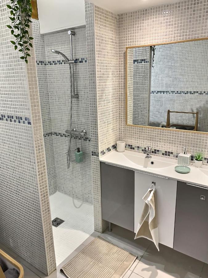 דירות Un Cocon Pour 2 Ou 4 - Merignac -Jacuzzi - Netflix - Tram A מראה חיצוני תמונה